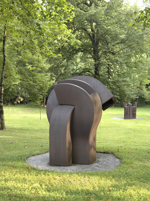 Chillida Sculptures Enliven Kansas City Parks